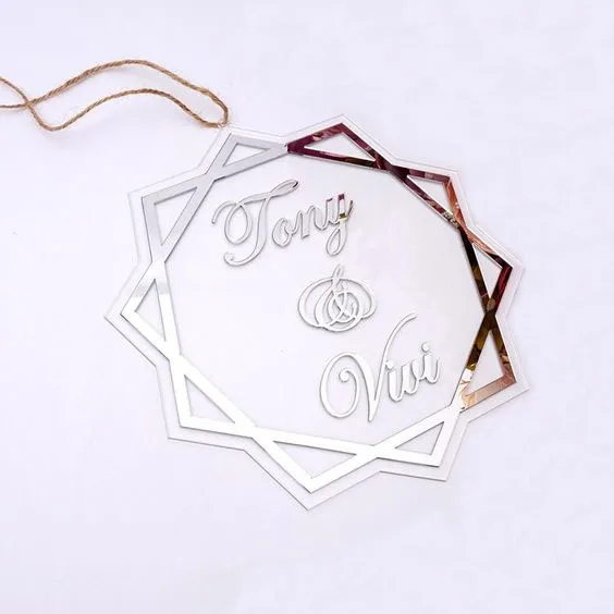 Newest Arrival Creative Customized Shapes Transparent Acrylic Name Wedding Events Table Cards Sign