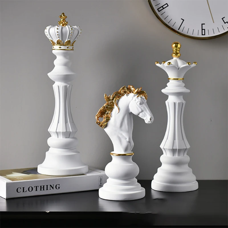 Resin Retro International Chess Figurine for Interior King Knight Sculpture Home Desktop Decor Living Room Decoration