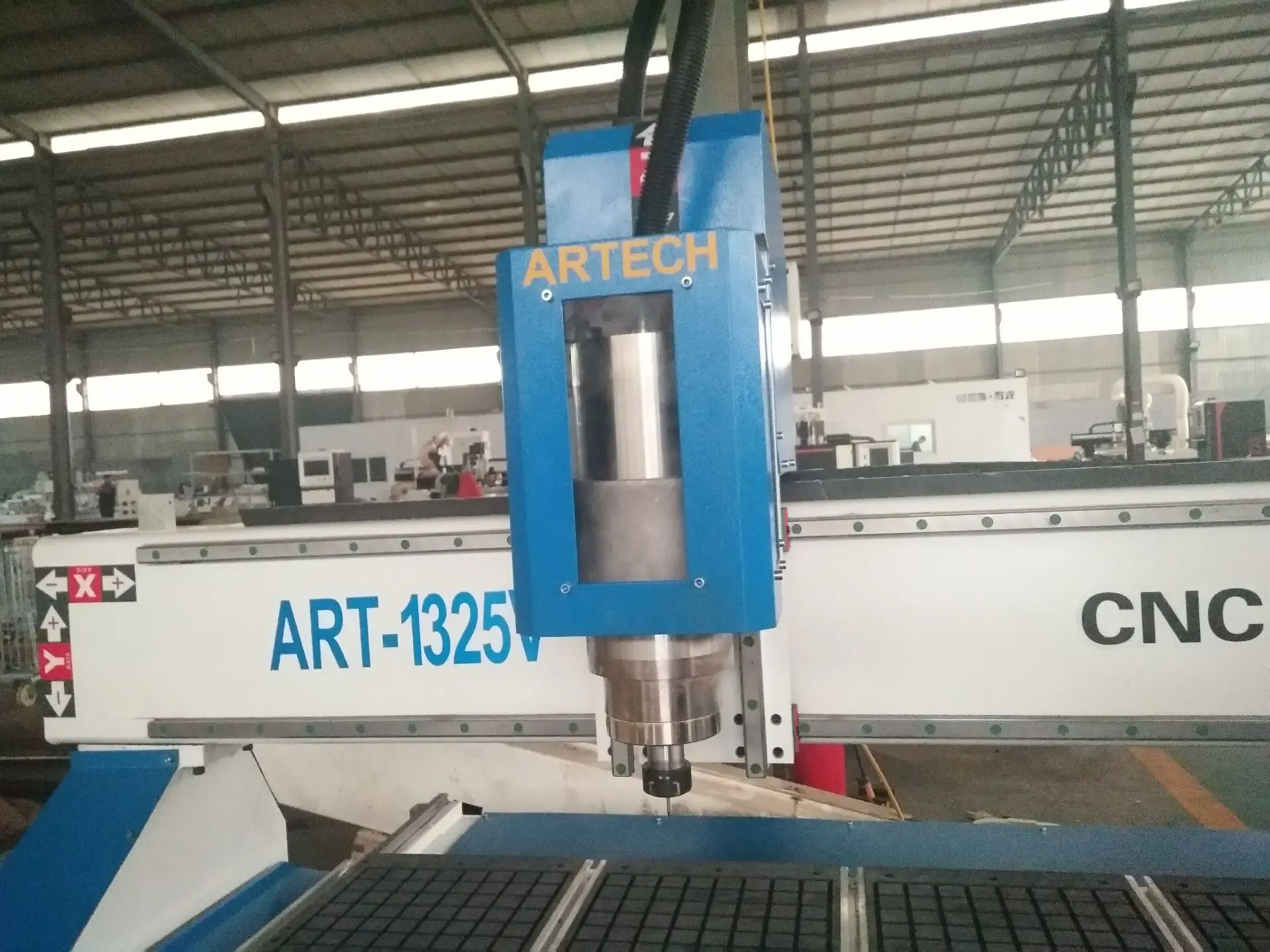 Furniture Industry Equipment Door Bed Wood Engraving Cutting Cnc Router Machine