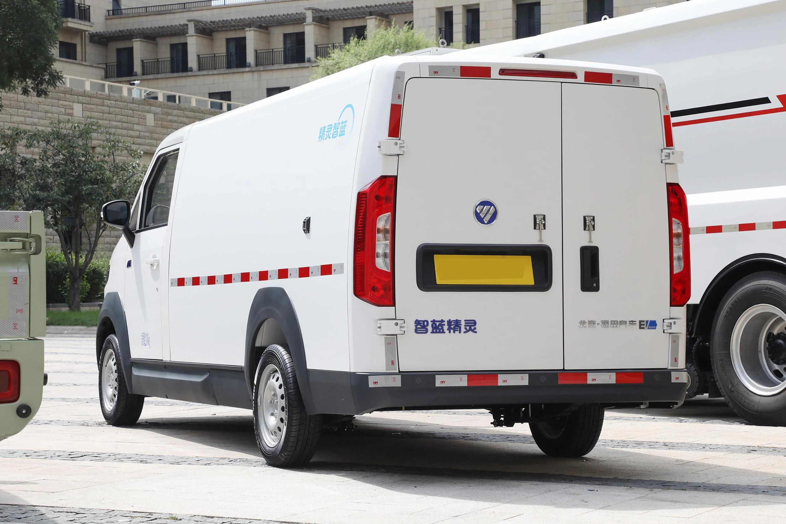 Cargo van for FOTON Zhilan Elf E7 New Energy Electric Logistics  mini van Electric van cargo box