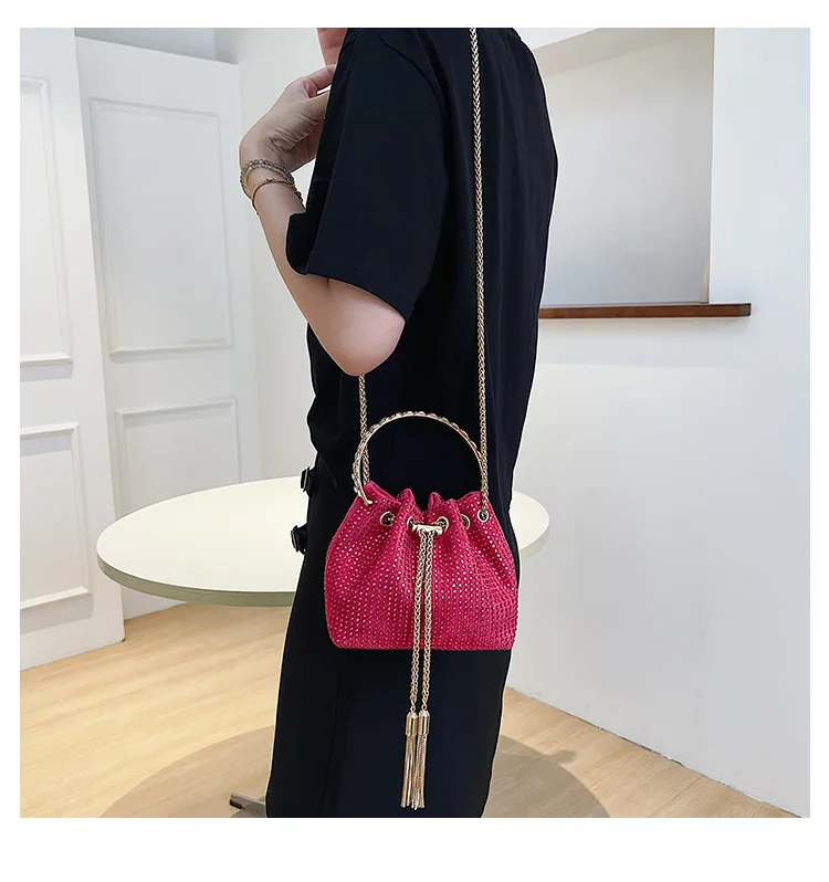 Newest Design Women Hand Bags Handbags For Women Fashion rhinestone personality girl hand-held chain messenger bucket bag pu