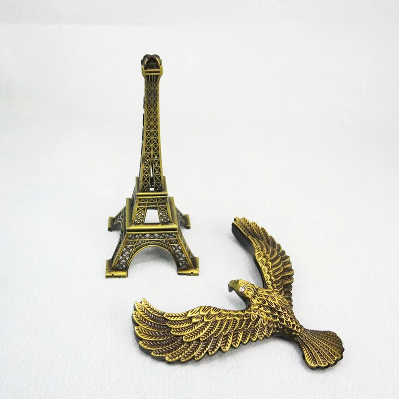 Metal Crafts Anti Gravity Balance Eagle Tower Model Levitation Eiffel Tower Eagle Figurine Ornaments Office Desk Decoration