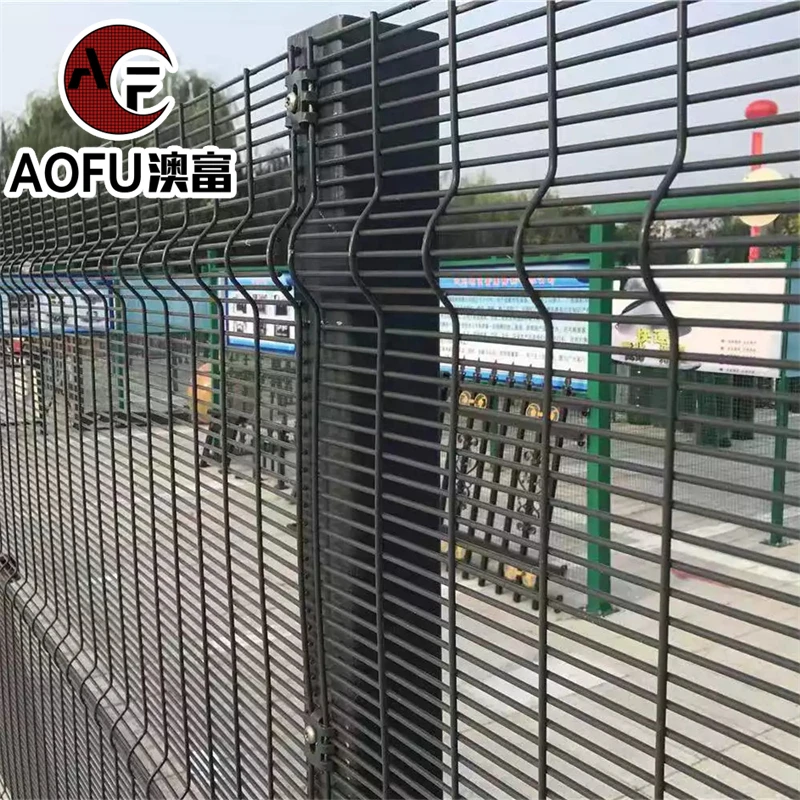 Wholesale Prices High Quality Barbed Wire Mesh 358fence / Safety Airport Fence / 358 Anti Climb Fence
