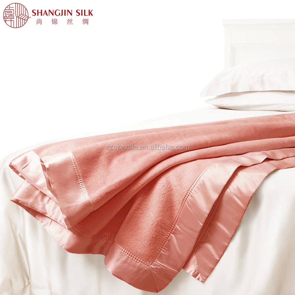 China Factory OEM/ODM 100% Mulberry Silk Blanket With Private Label