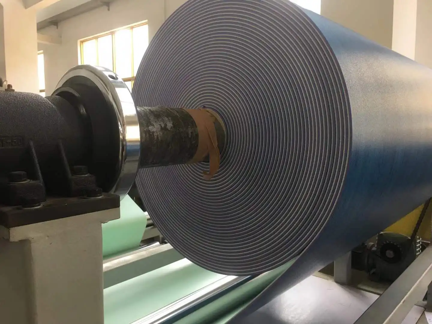 Indoor Outdoor PVC tennis/badminton/futsal court cover vinyl badminton flooring mat