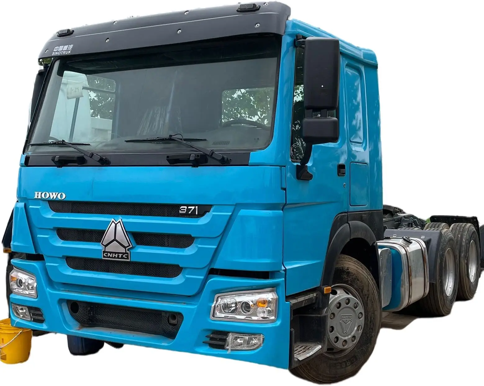 
used Howo second hand tractor head truck 