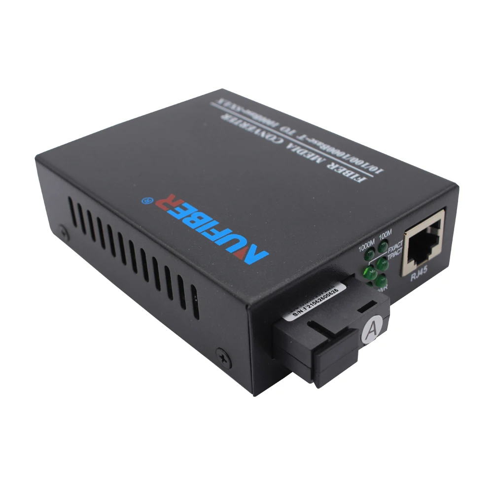 Single fiber SM Tx1550nm/Rx1310nm 20KM SC OEM 1*10/100/1000Base-Tx to 1*1000Base-FX Media Converter  Fiber Optic Equipment