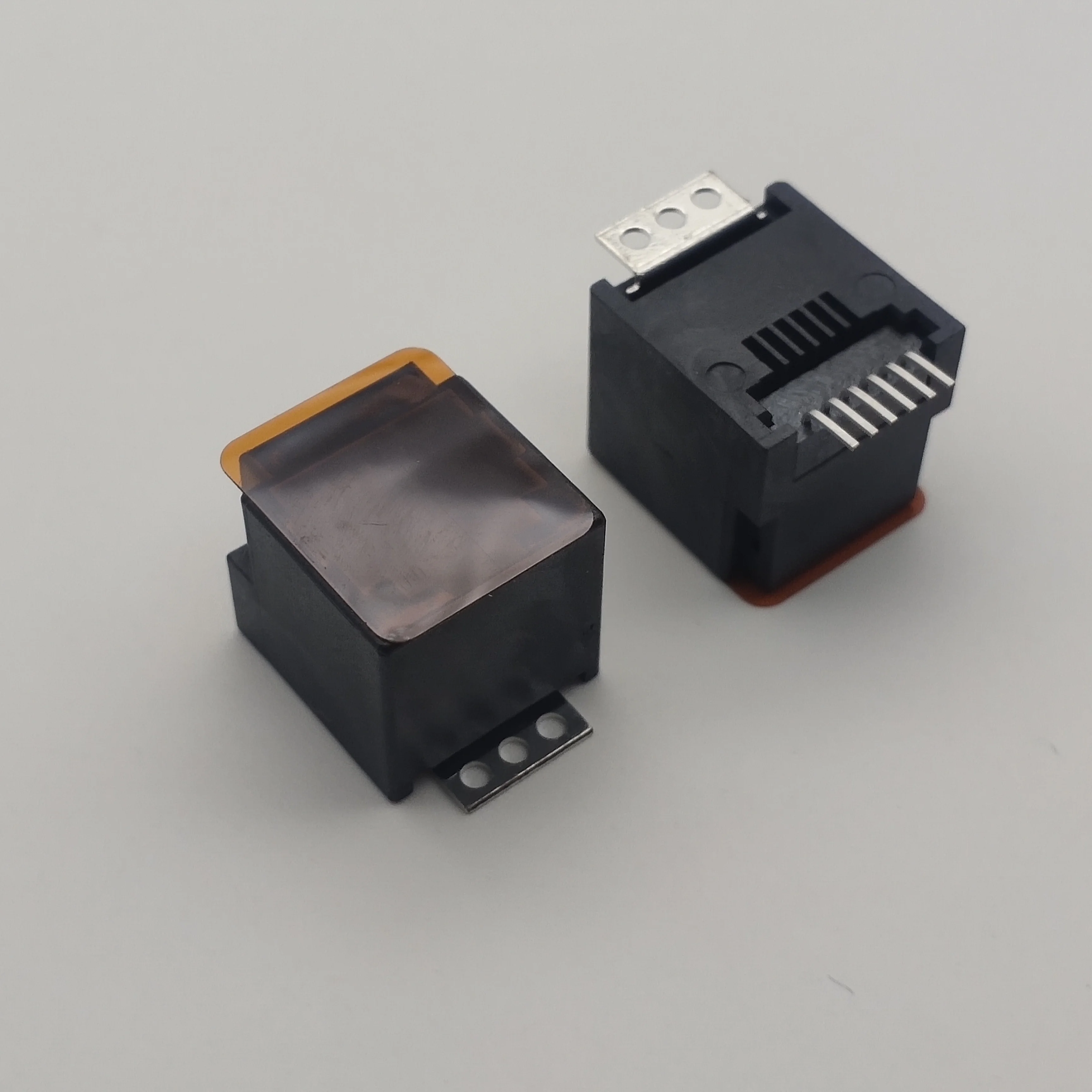 Custom Size Rj45  52 6P6C SMT Connector With Round Feet Yellow