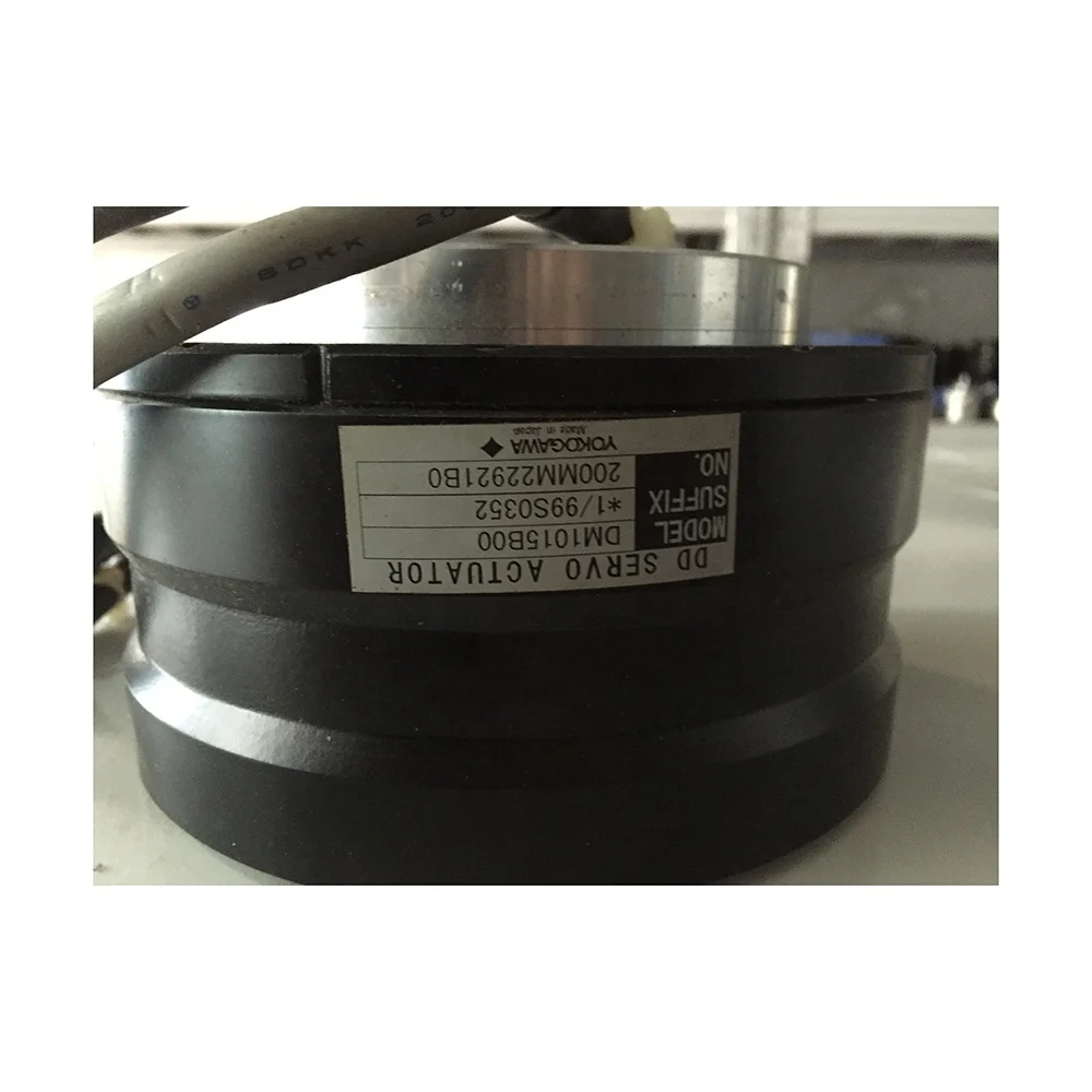 Серводвигатель YOKOGAWA DM1015B00 * 1/99S0352, используется в хорошем состоянии