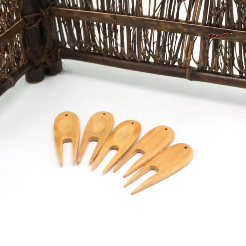 Wholesale and Customized Wood Bamboo Golf Divot Repair Tool for Golf Green On the Course