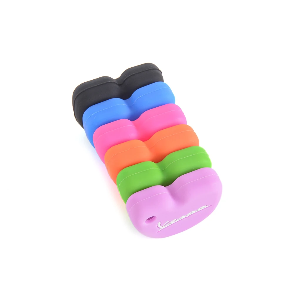 New Styling Silicone Rubber key Case Cover For GTS300 LX150 fly 125 3vte Gts 200 250 Silicone key holder