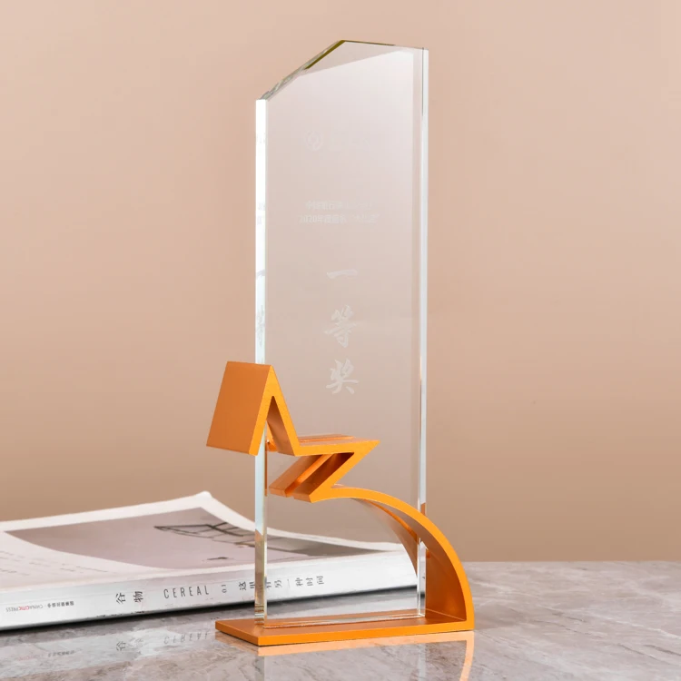 Special design custom glass trophy cuboid crystal clear trophy orange metal base with custom font and logo