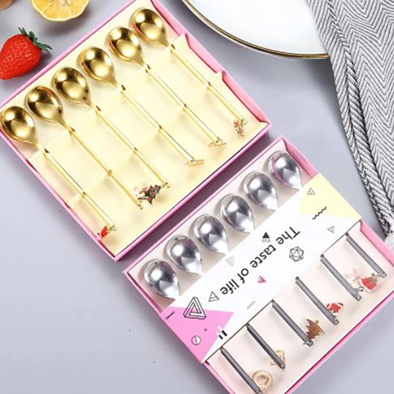 New Colorful Christmas golden spoon stainless steel cutlery set Coffee dessert spoon small spoon With Pendant