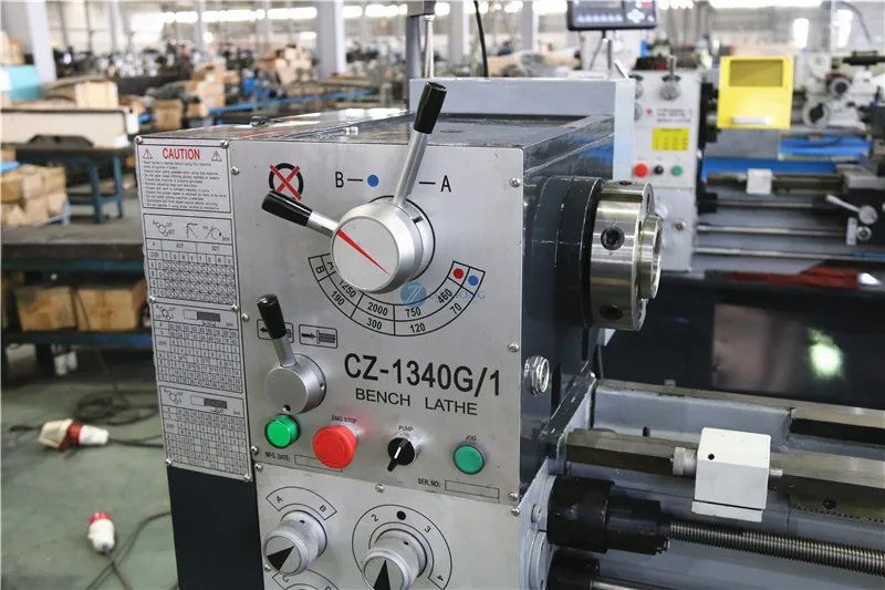 Hot New Chinese Lathe CZ1224G CZ1324G Mini Lathe Machine Price