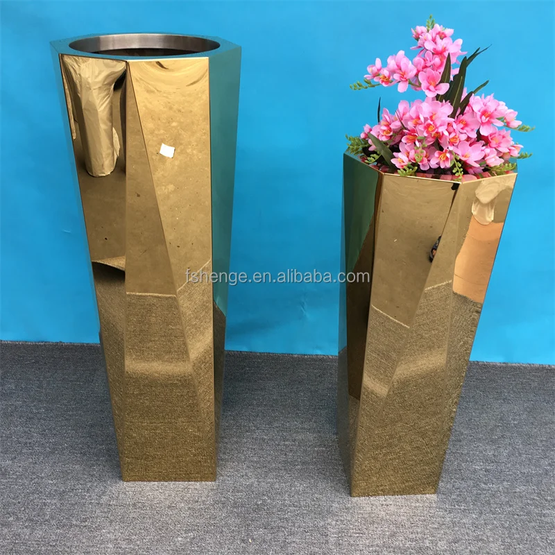 Modern Home Decor Flower Pot Planter / Luxury Modern Gold Large Plant Pot / Hotel Floor Metal Vases