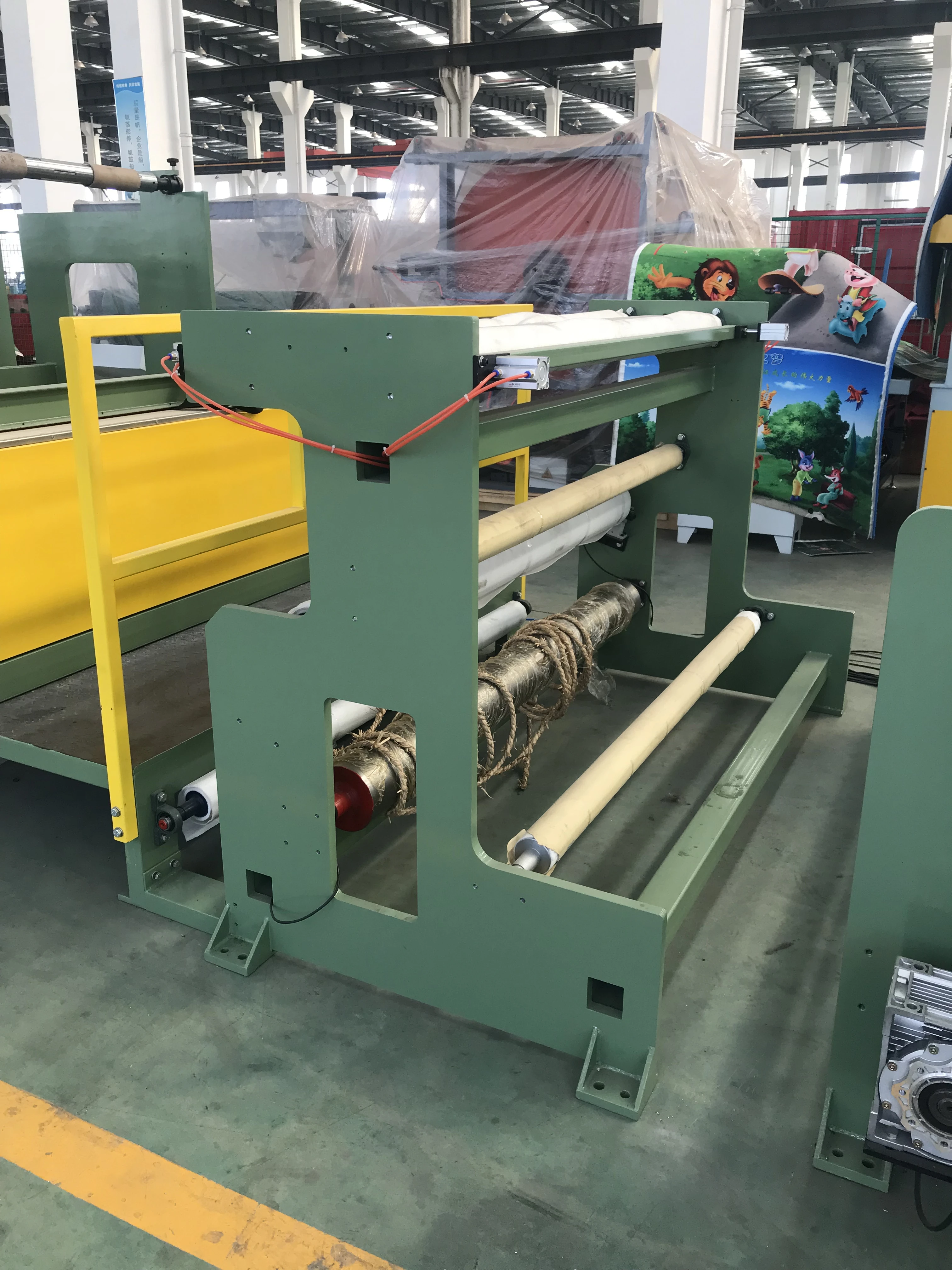 Xiehe Abrasive paper Jumbo roll laminating machine