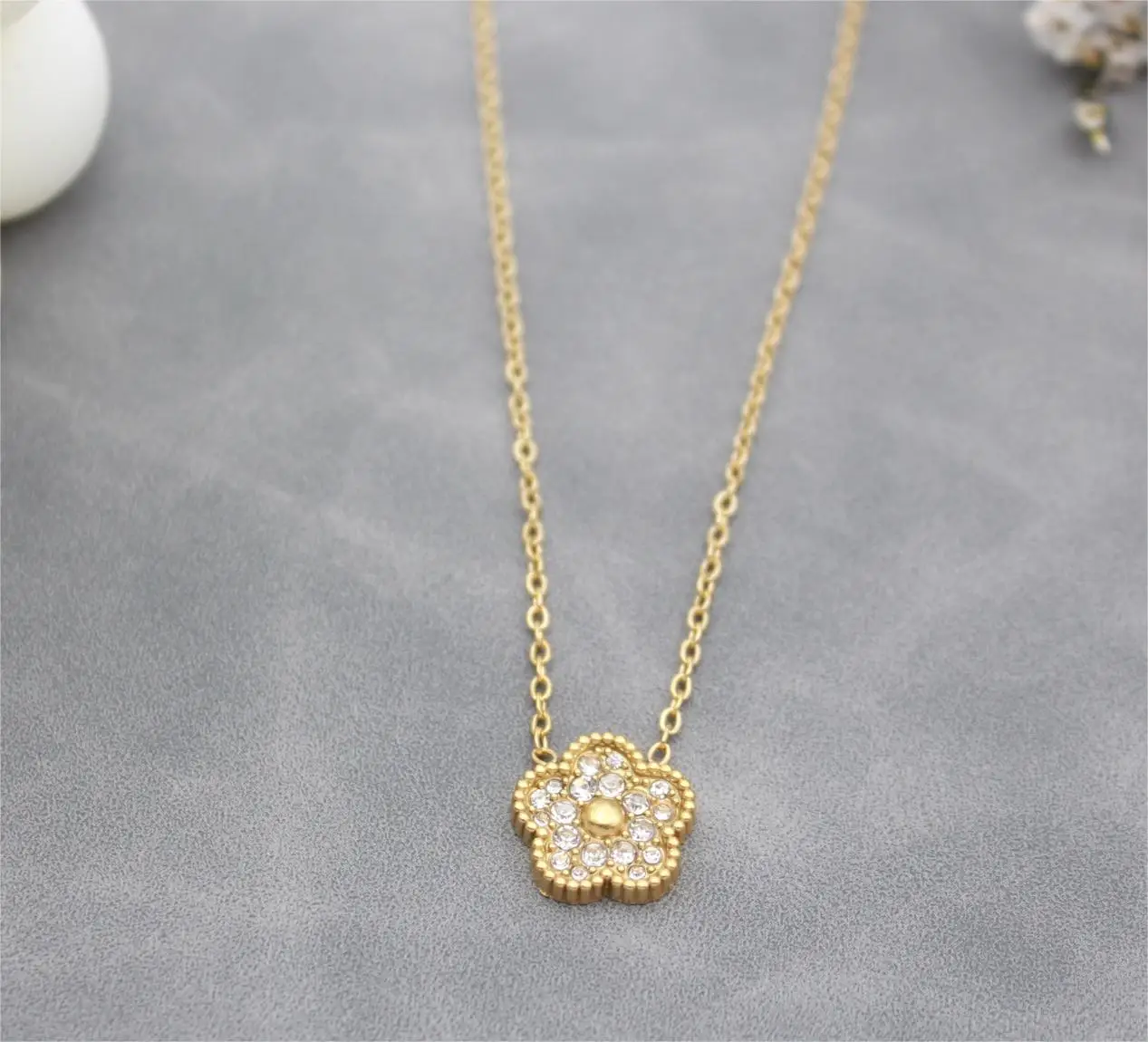 Hot Selling  Clover Five  Leaf Grass Jewelry Four Sets Popular Stainless Steel Necklace Ring Girls Jewelry Set For Women