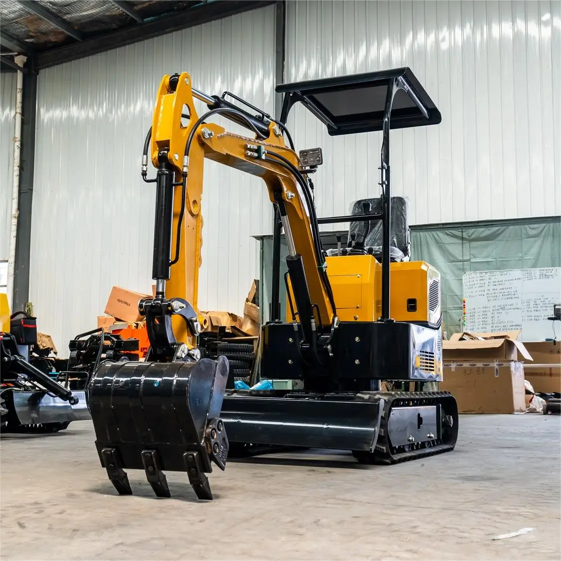 China  mini excavator prices Top Quality Hydraulic Small Digger Crawler import mini excavator  Free Shipping