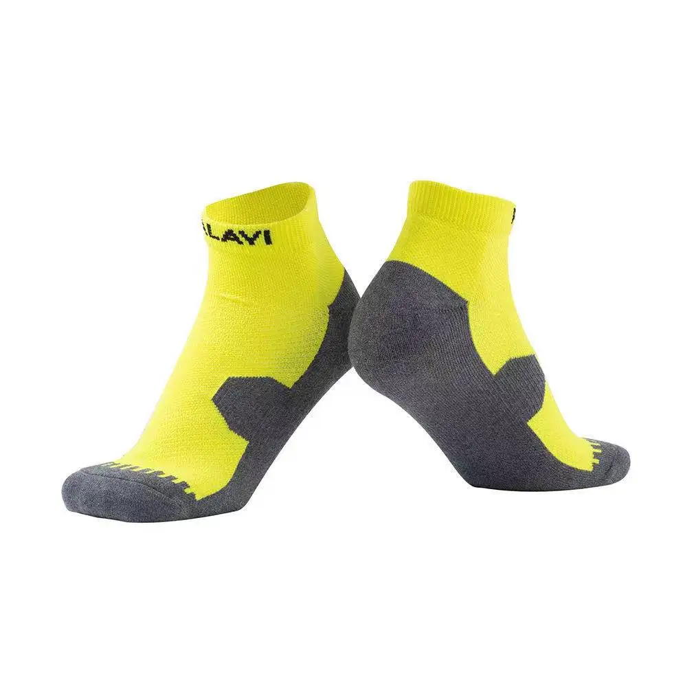 oem custom socks design own logo men crew socks  bamboo cotton man sport sock stoking lelaki