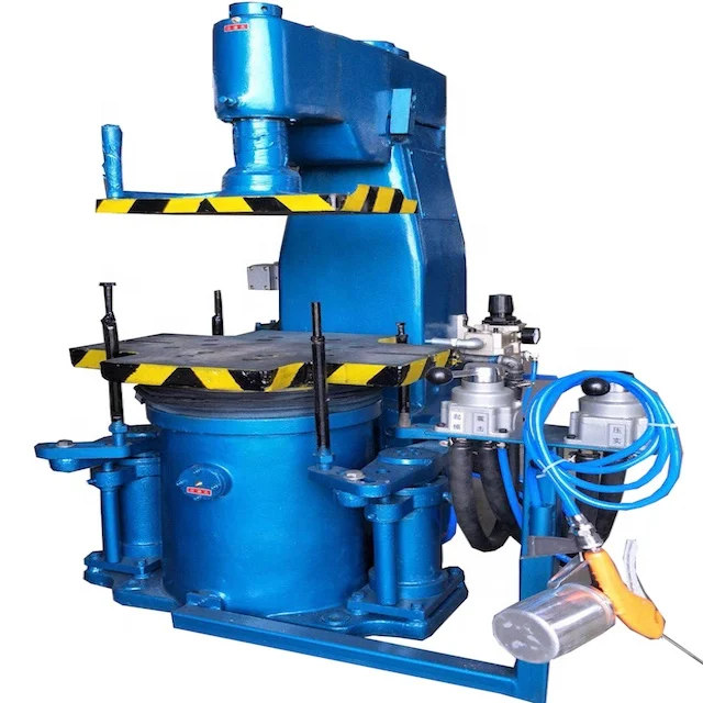 Формовочная машина для выдавливания зеленого песка с CE ISO