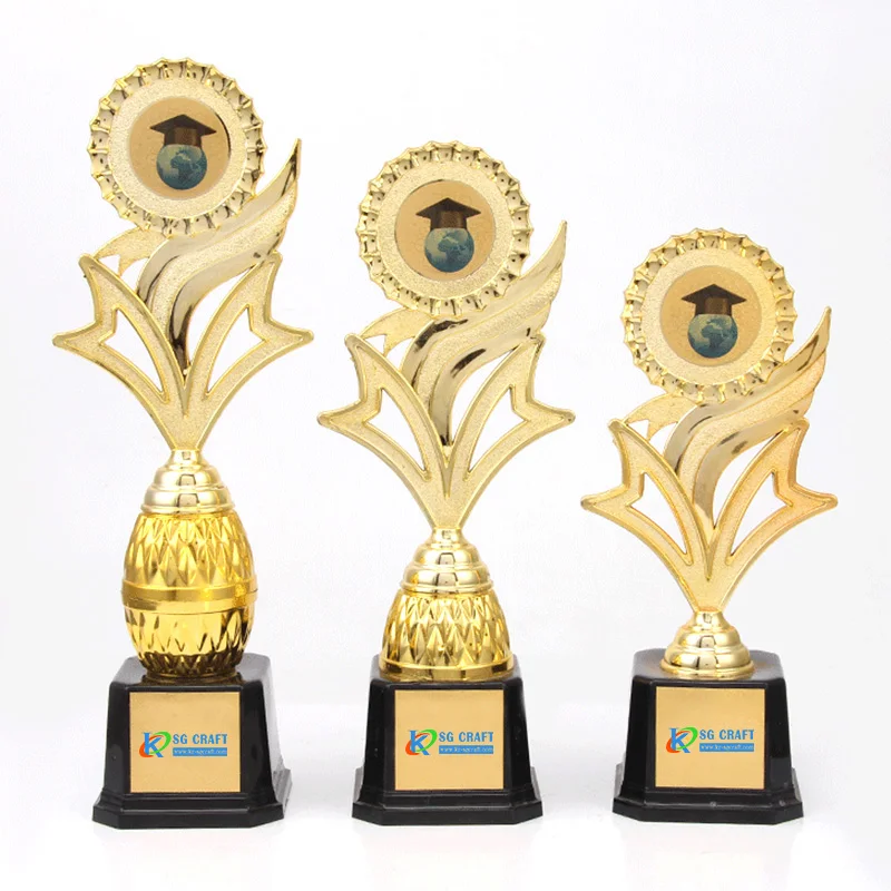 Custom logo sports football soccer trophy Resin sport football trophies Soccer Clubs Fans promotion Souvenirs cup
