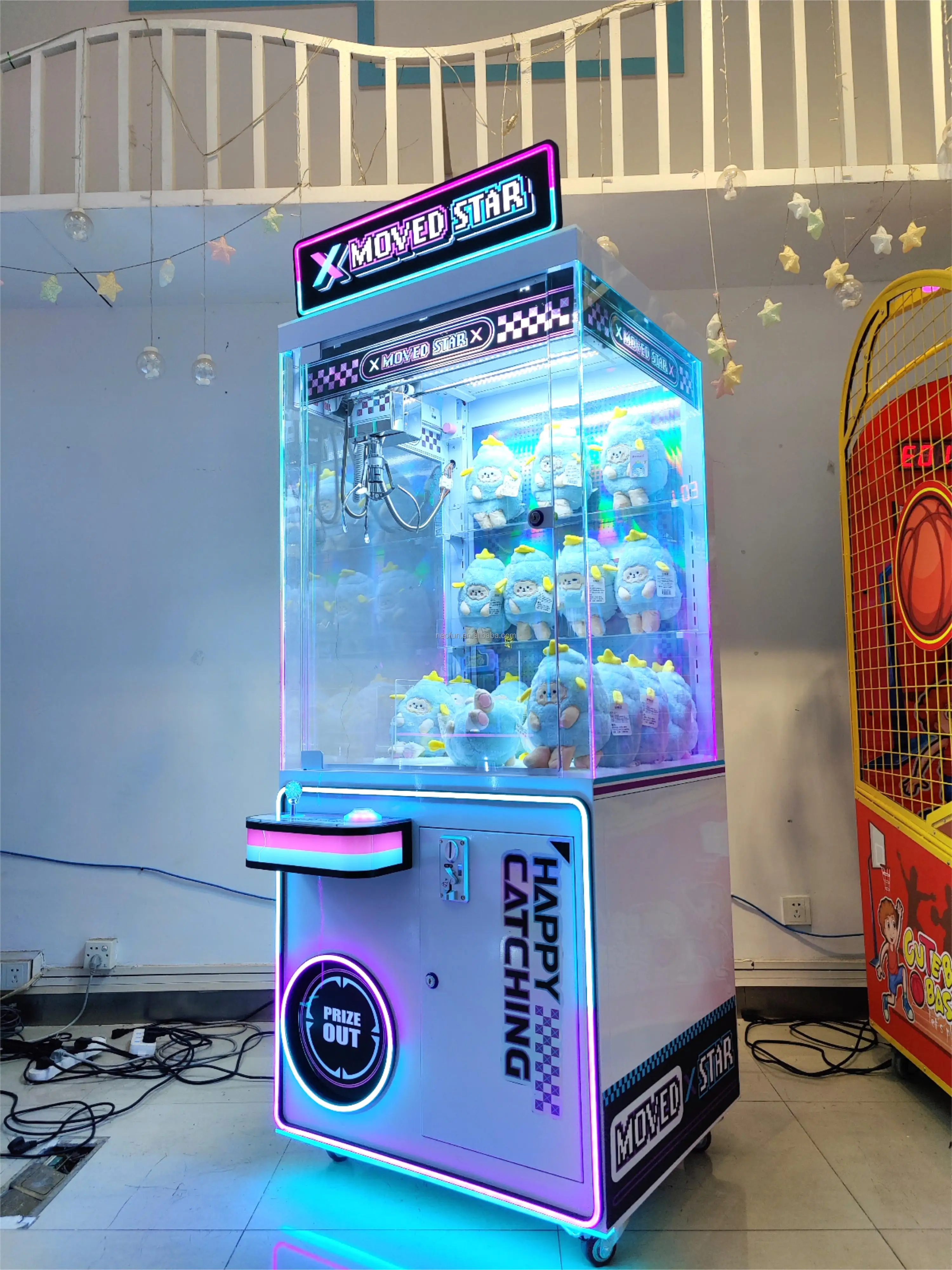 Neofuns coin operated high quality claw crane machine