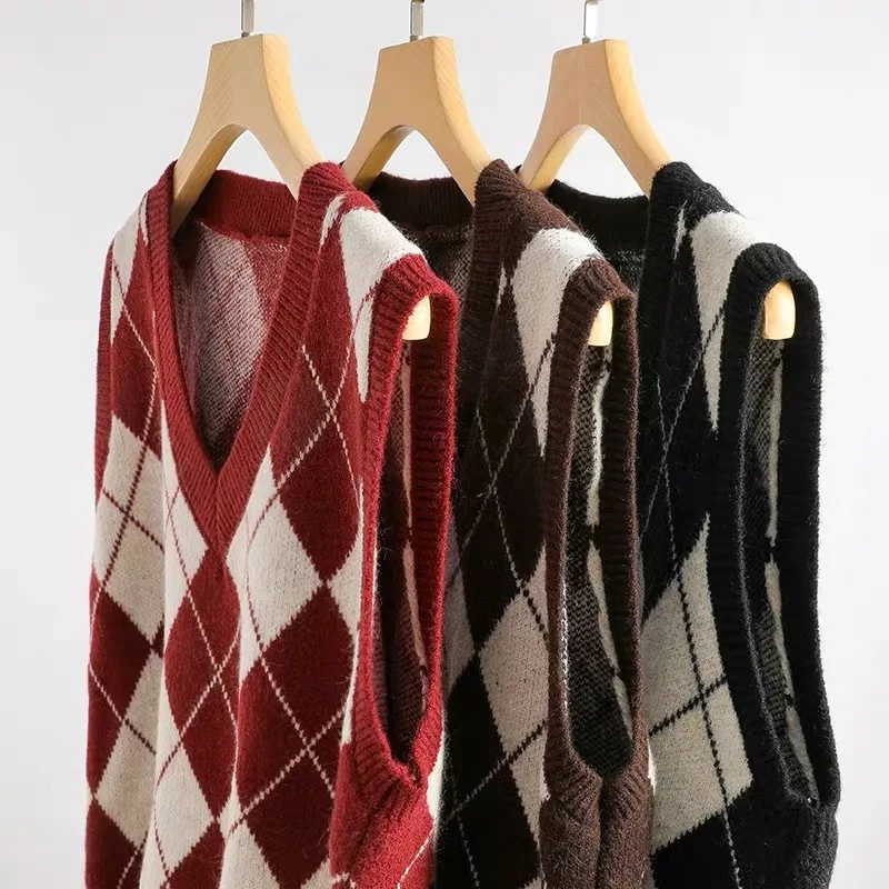 Wholesale new V-neck knitted waistcoat sleeveless sweater loose and versatile sleeveless vest sweater RS092