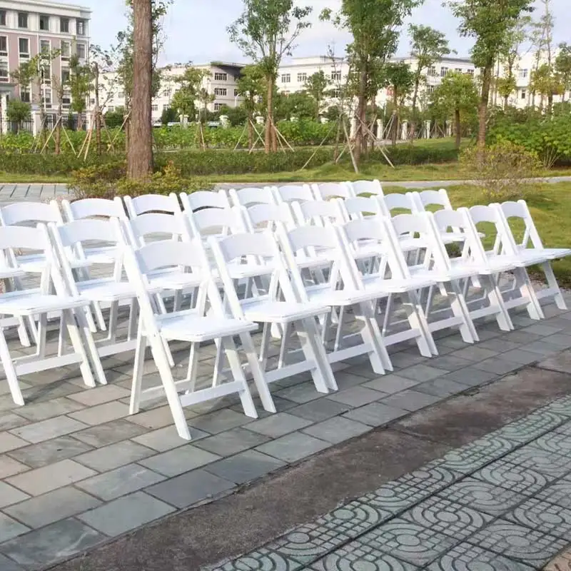 Wholesale Avant garden Colorful Resin Plastic Wedding Folding Wimbledon Chair