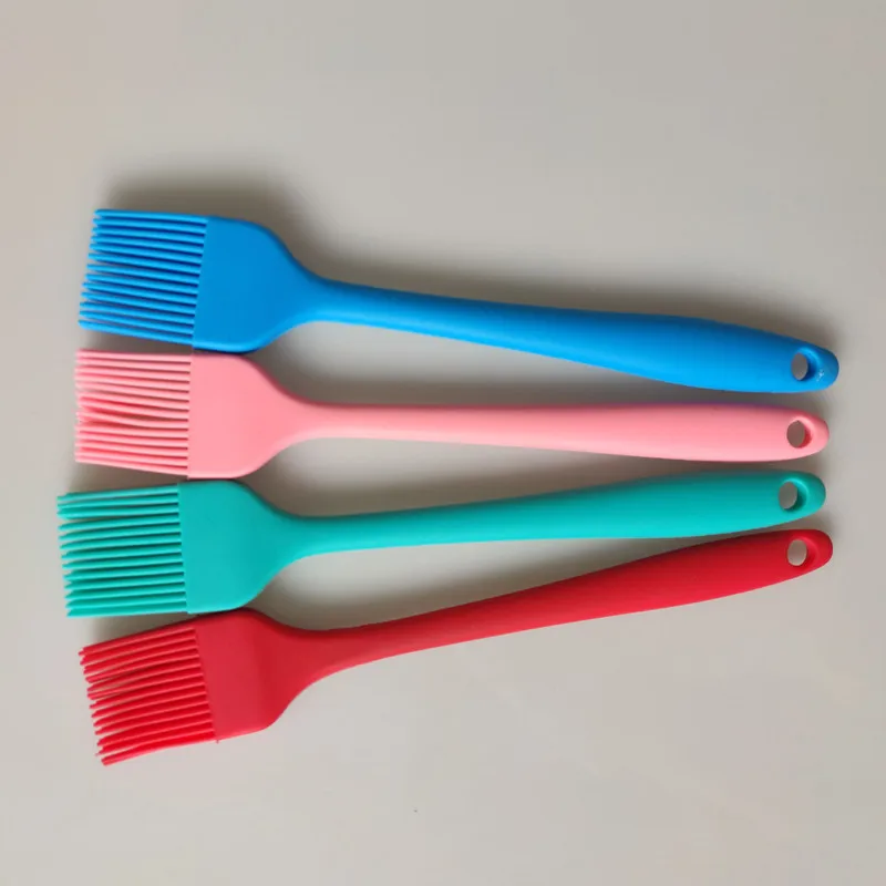Long handle Handheld Integrated Barbecue Oil Brush Reusable Heat Resistant Non-stick Baking Tool Silicone Oil brush