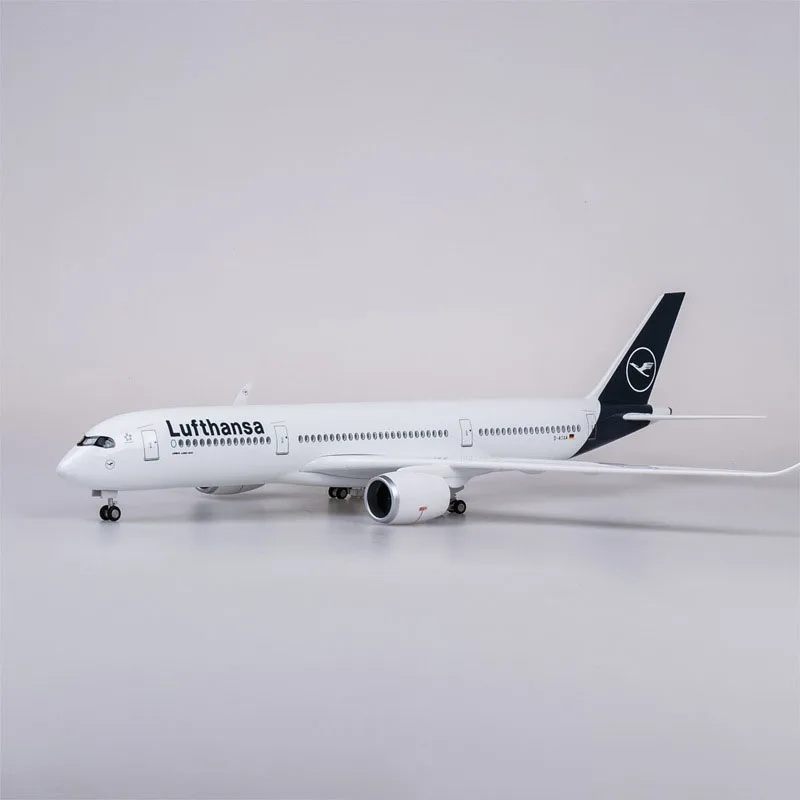 1/142 Scale 47CM Airplane Airbus A350 Lufthansa Airlines Large Passenger Aircraft Diecast Resin Model Collection Decoration
