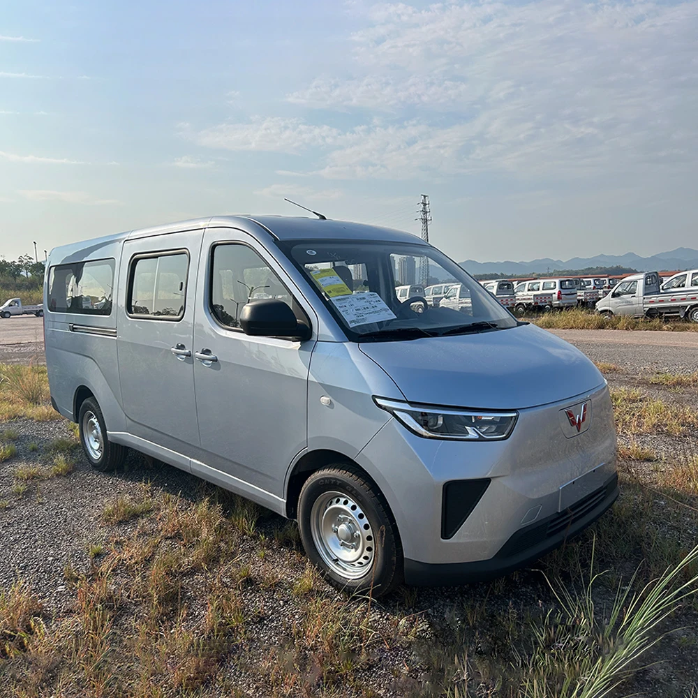 Электрический мини-автобус Wuling на складе дальний радиус действия 300 км для 2024 автомобилей такси Китай недорогой грузовой фургон wuling yangguang продажи