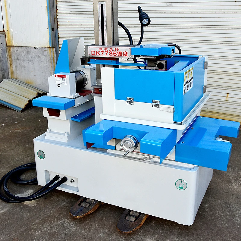 High-speed and high-efficiency wanfang control cnc wire-cutting machine wire cutting automatic cut edm machine