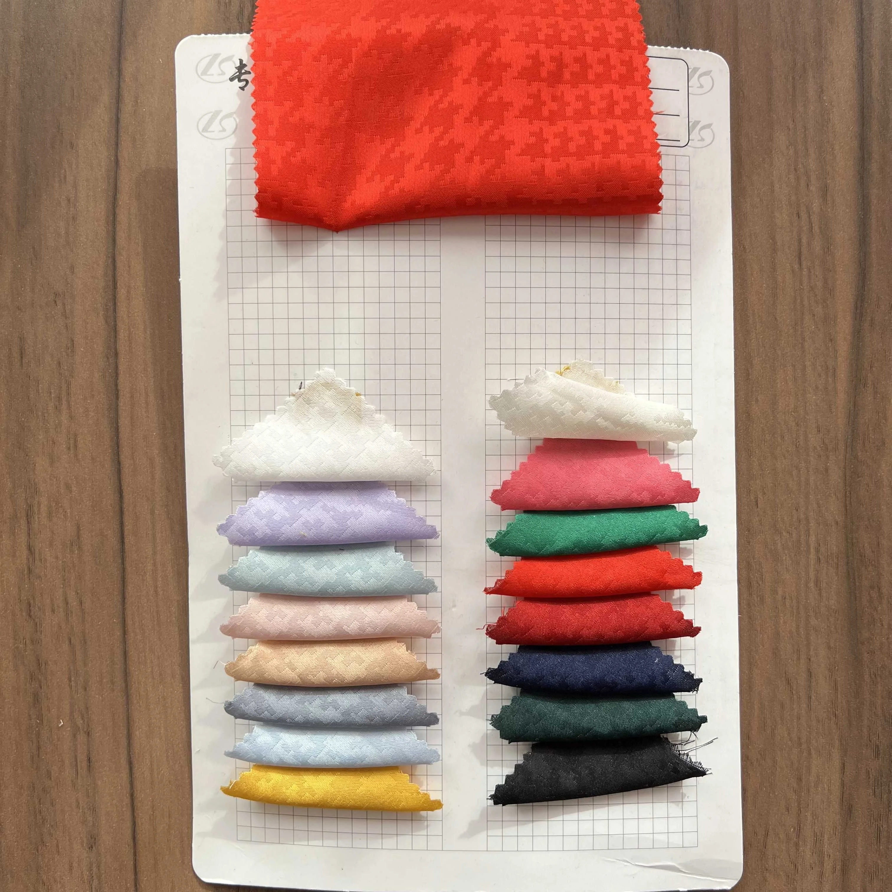 Cheap price breathable brocade blend polyester spandex model jacquard korean Imitation silk material fabrics for clothing