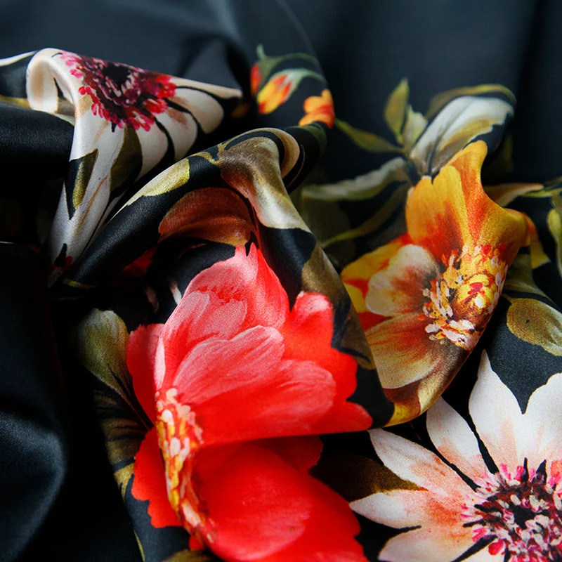 New Arrival Italian design noble and elegant silk organza fabric floral printed fabrics for women dress