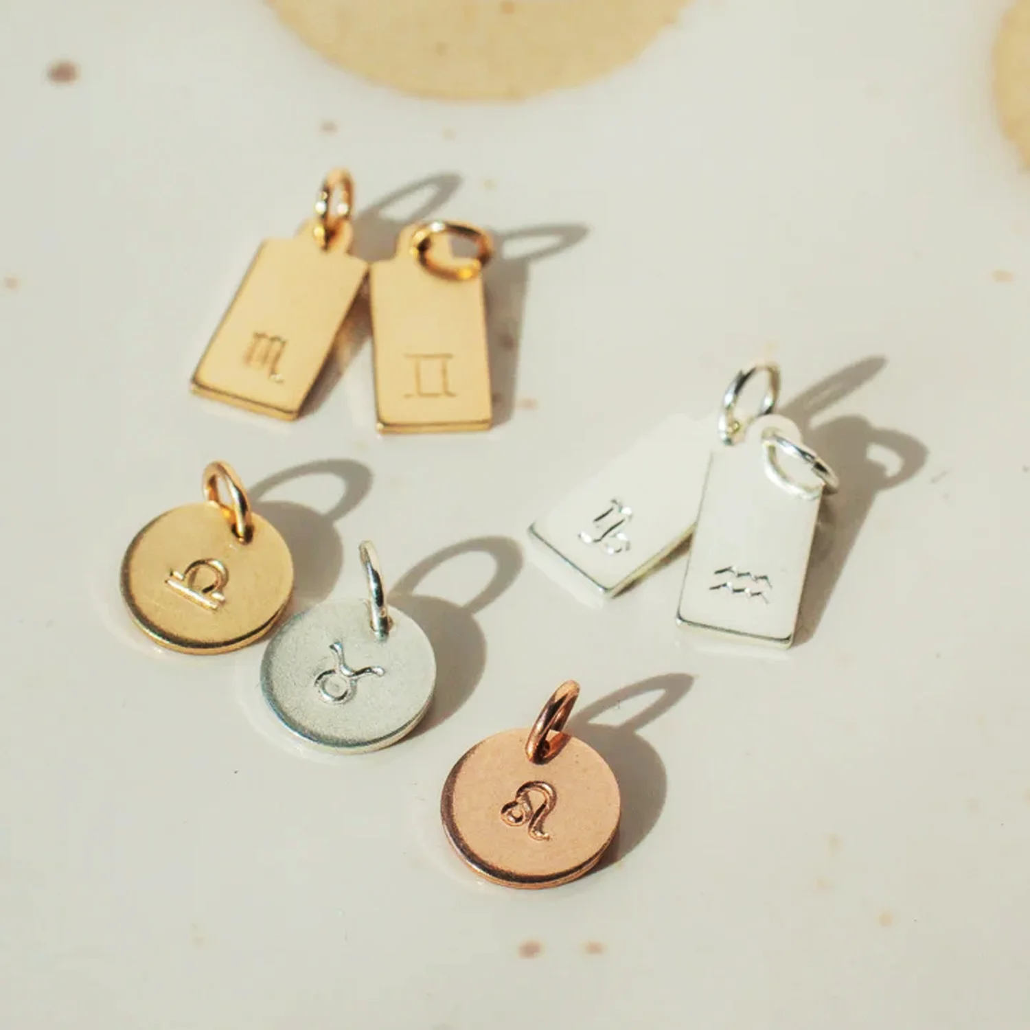 personalized brand name rectangle charm custom made logo engraved silver color charms jewelry name tags for bracelet