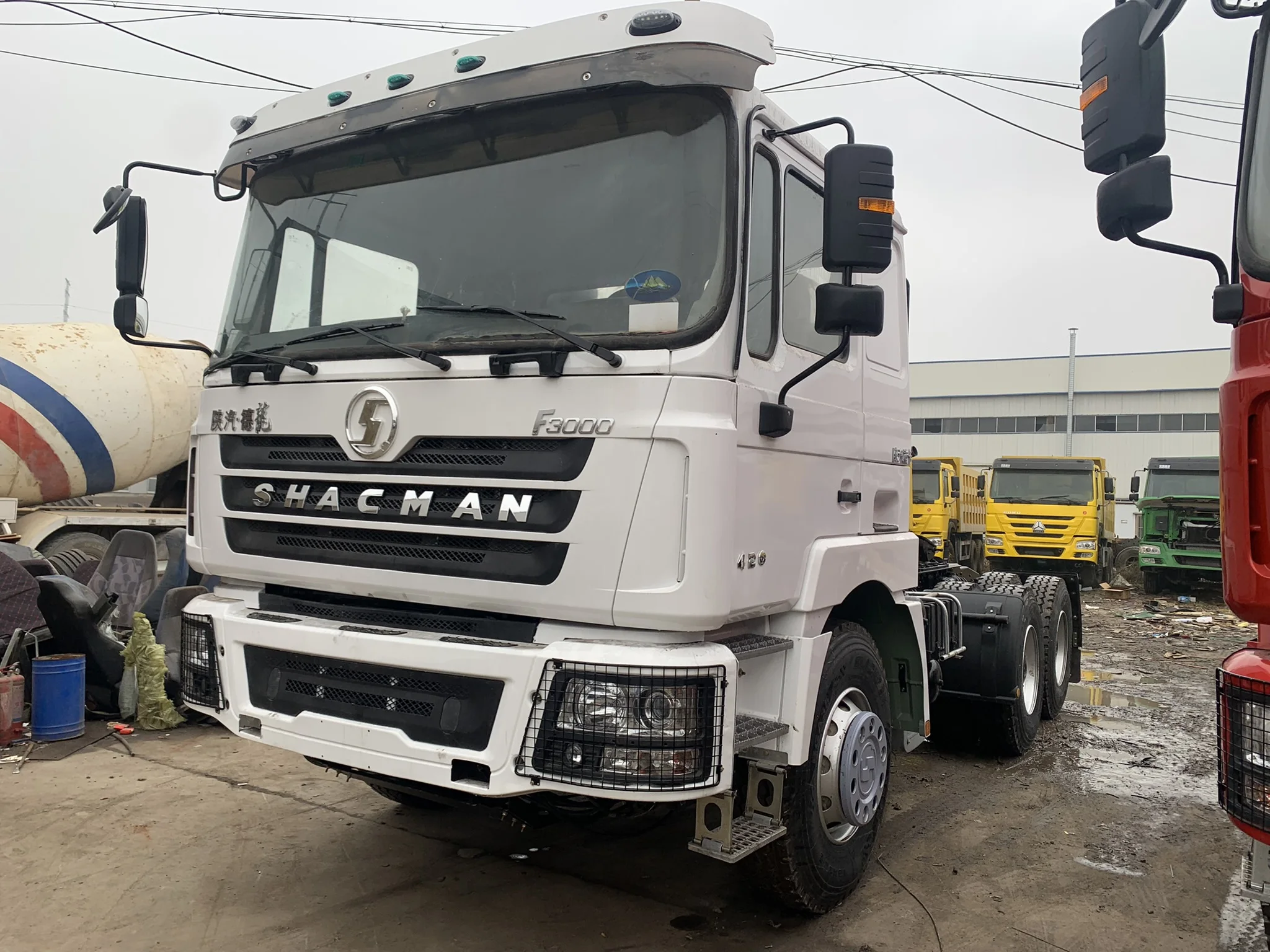 Used Low Price Shacman F3000 Trailer Head 30 Ton 10 Tyres 420HP Used Tractor Head Truck