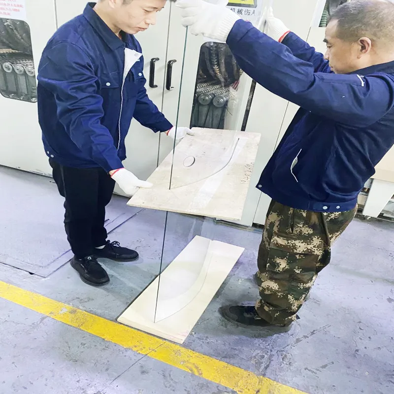 China custom big size curved tempered glass bent toughened  panels supplier Europe quality bent shower room glass