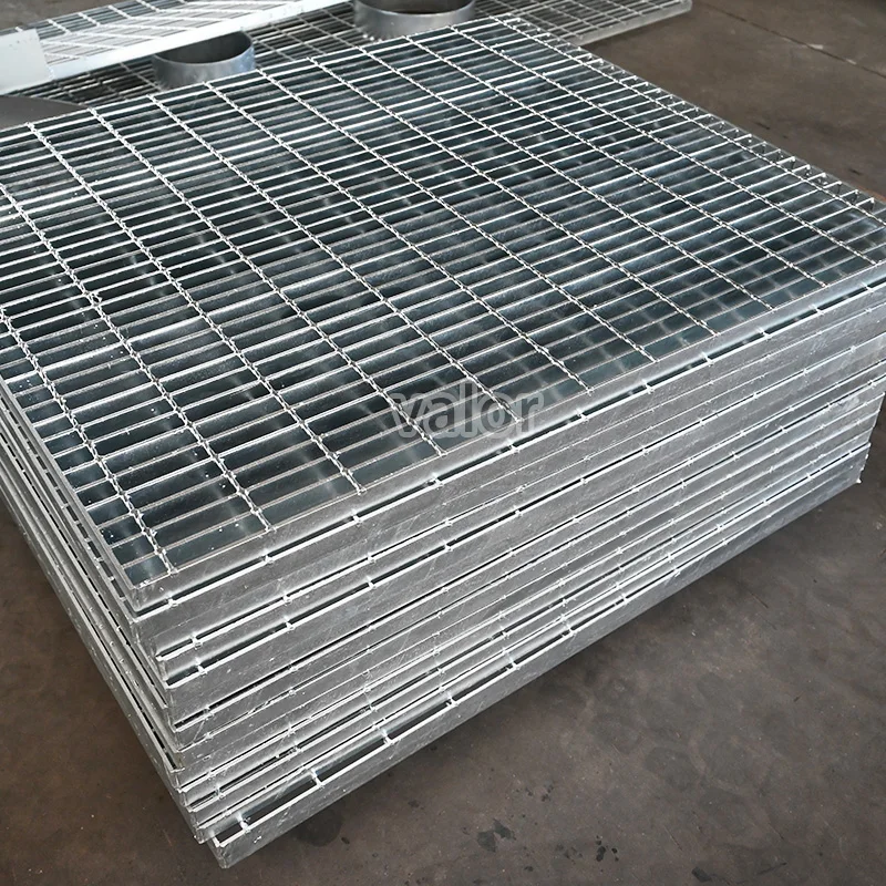 Customize steel driveway grating platform walkway deck driveway hot dip galvanized stainless steel grating