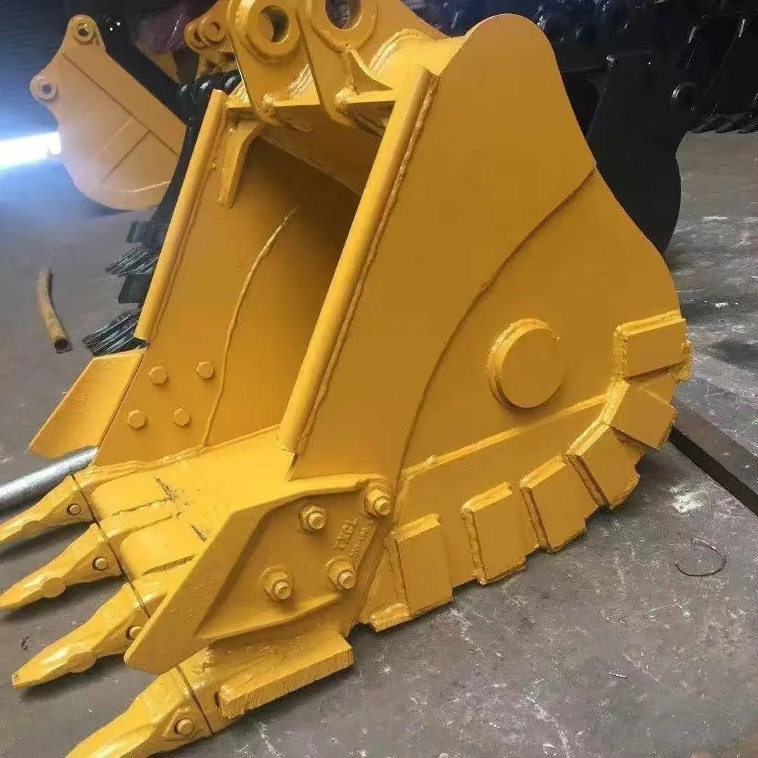 Excavator Bucket Durable High Efficient Rock Bucket for Construction Machinery PC300(XAR Wear Steel Plate)
