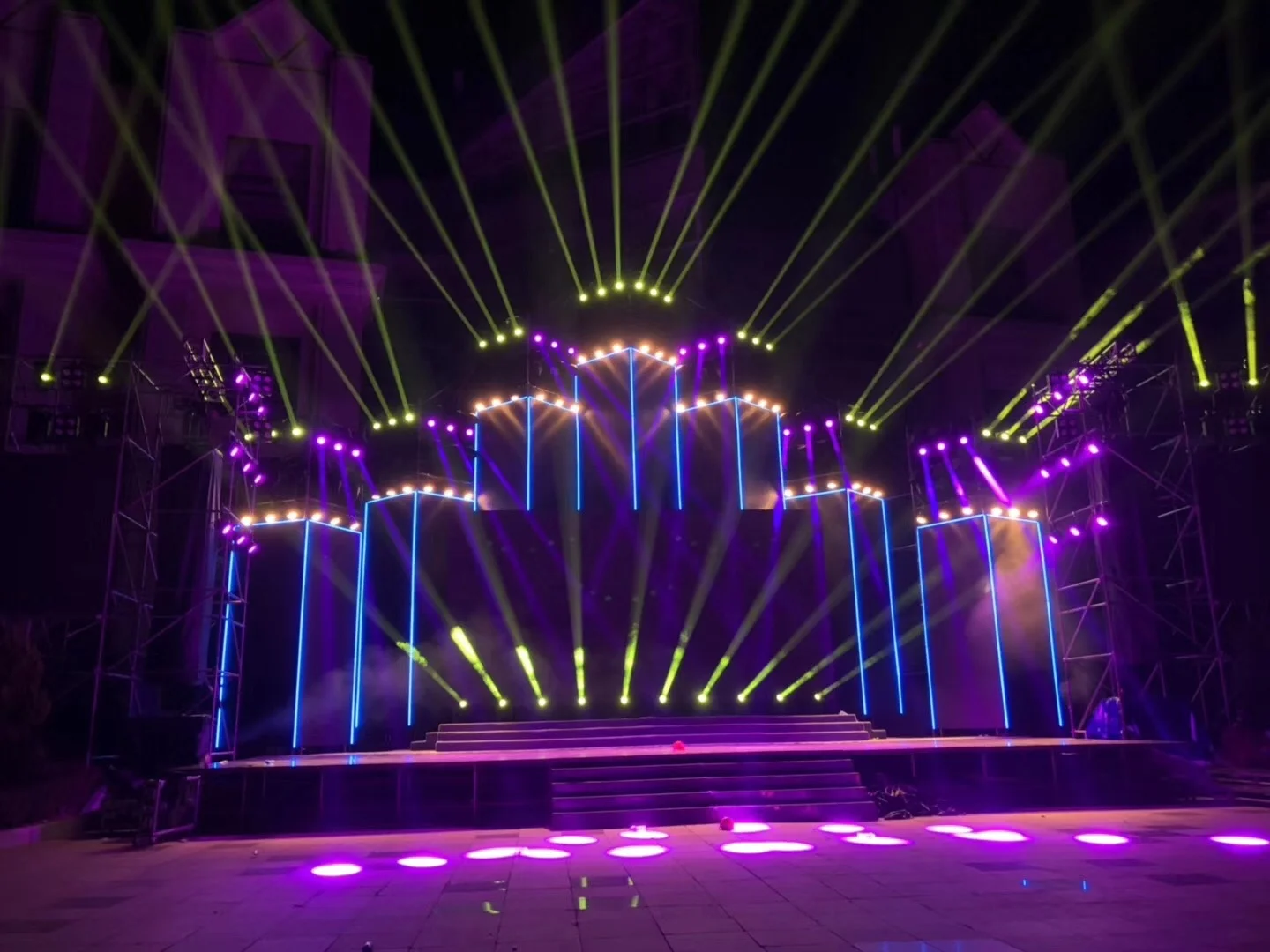 dj pixel strip led stage mapping lighting background