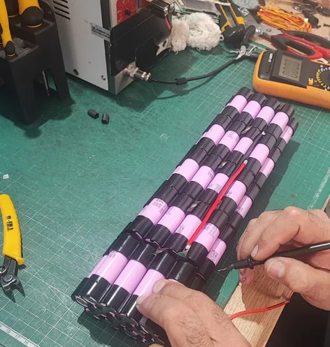 Factory price customized 18650 24V 36V 48V 10Ah 30Ah Lithium ebike battery pack electric motor scooter