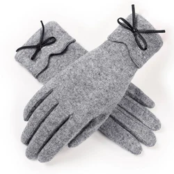 Solid Color Elegant Plus Velvet thickening Touch Screen Gloves Winter Women Warm Cashmere Full Finger Bow Mitten