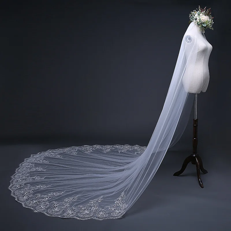 One Layers Lace applique White long  High Quality Wedding bridal Veils with comb in stock