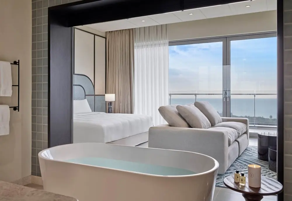 Luxury Hotel Bedroom Furniture Bedroom Sets Modern Wooden Furniture Bed Wood for 5-star Foshan Solid Turkey Model Bedroom Sets