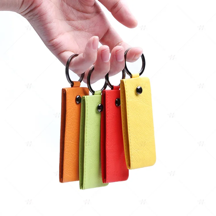 
2021 Key ring leather fashion gift promotion lady new design key holder keychain 