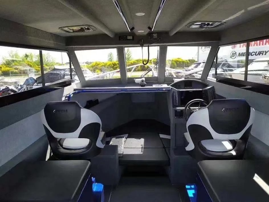 9.6m  Easy Craft Aluminum Fishing Boat