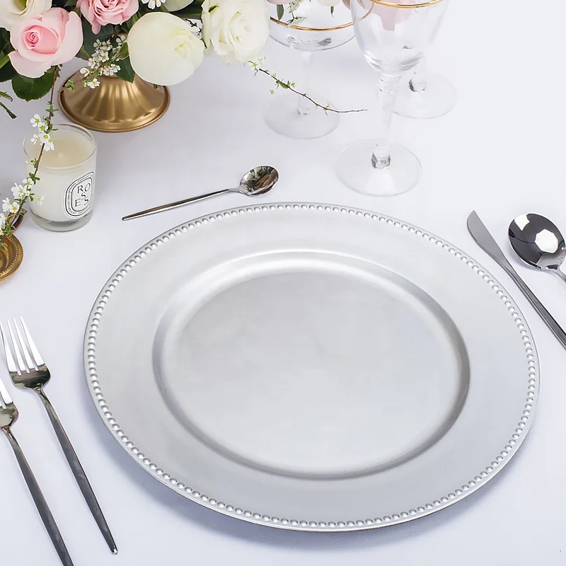 
13 inch acrylic new wedding and restaurant decoration charger plate silver black rose gold beaded plastic charger plates wedding 