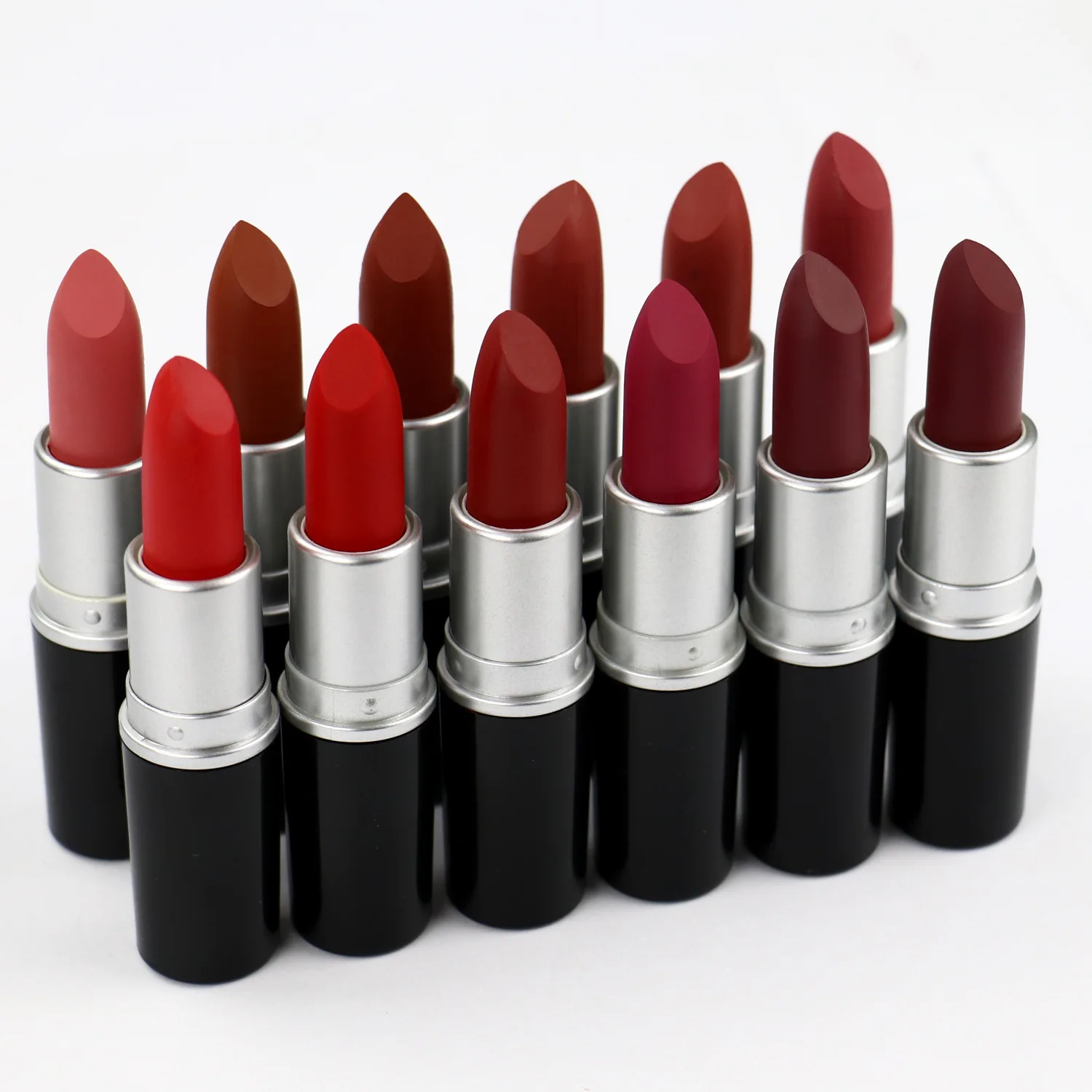 Natural Moisturizing Matte Lipstick Long Lasting Vegan Cruelty Free Custom Liquid Lipstick Boxes And Tubes Vendor