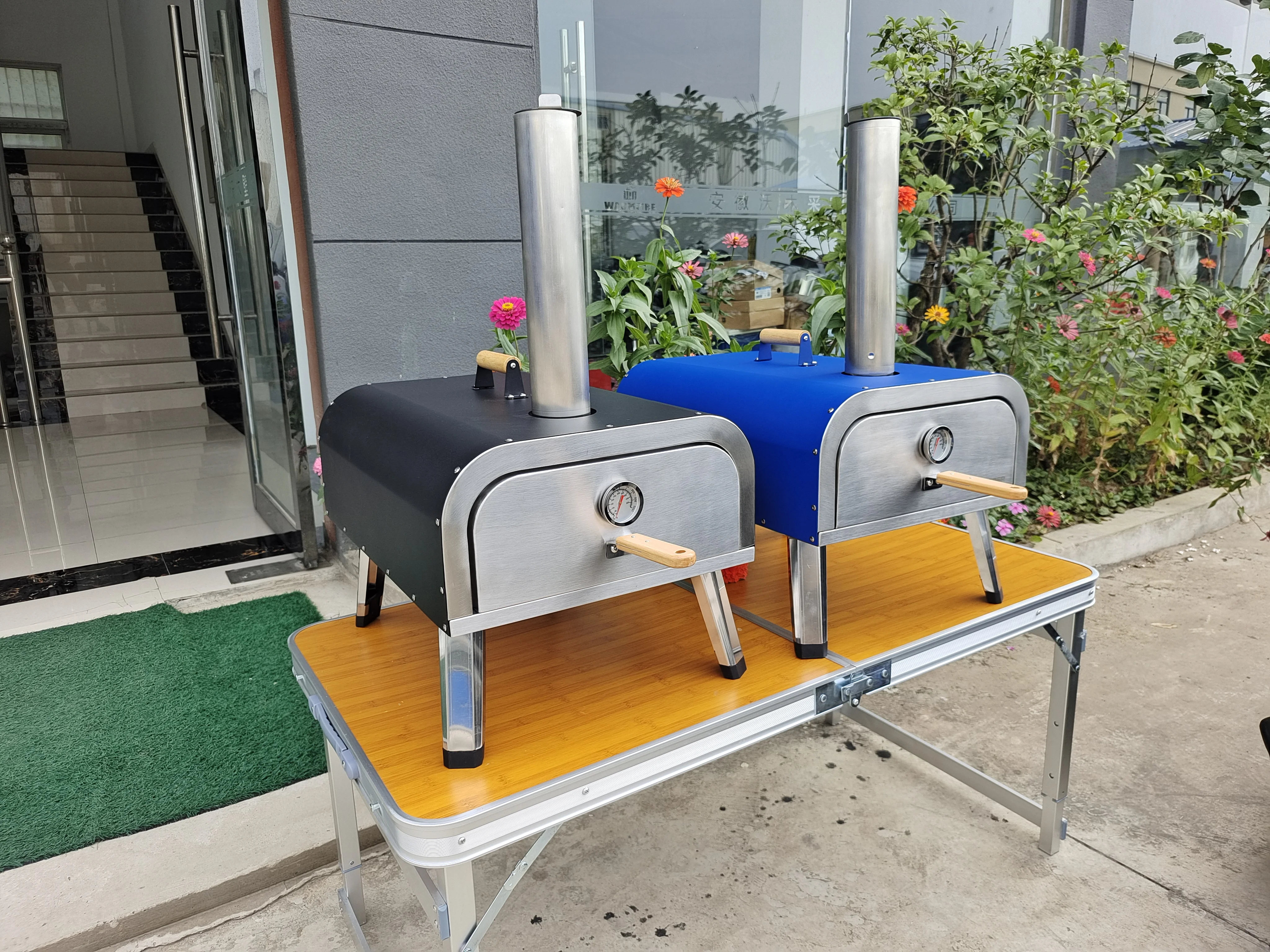 Hot !Good quality stainless steel outdoor pizza oven rotating portable pizza oven