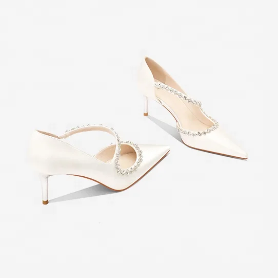 2021 bridal shoes for wedding gowns Glitter material upper bright Diamond stones with satin material factory provide direclty